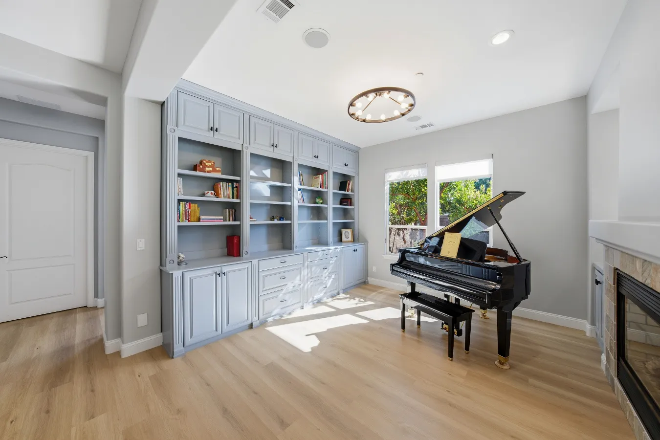 Frantz Construction custom home build in Pacific Palisades
